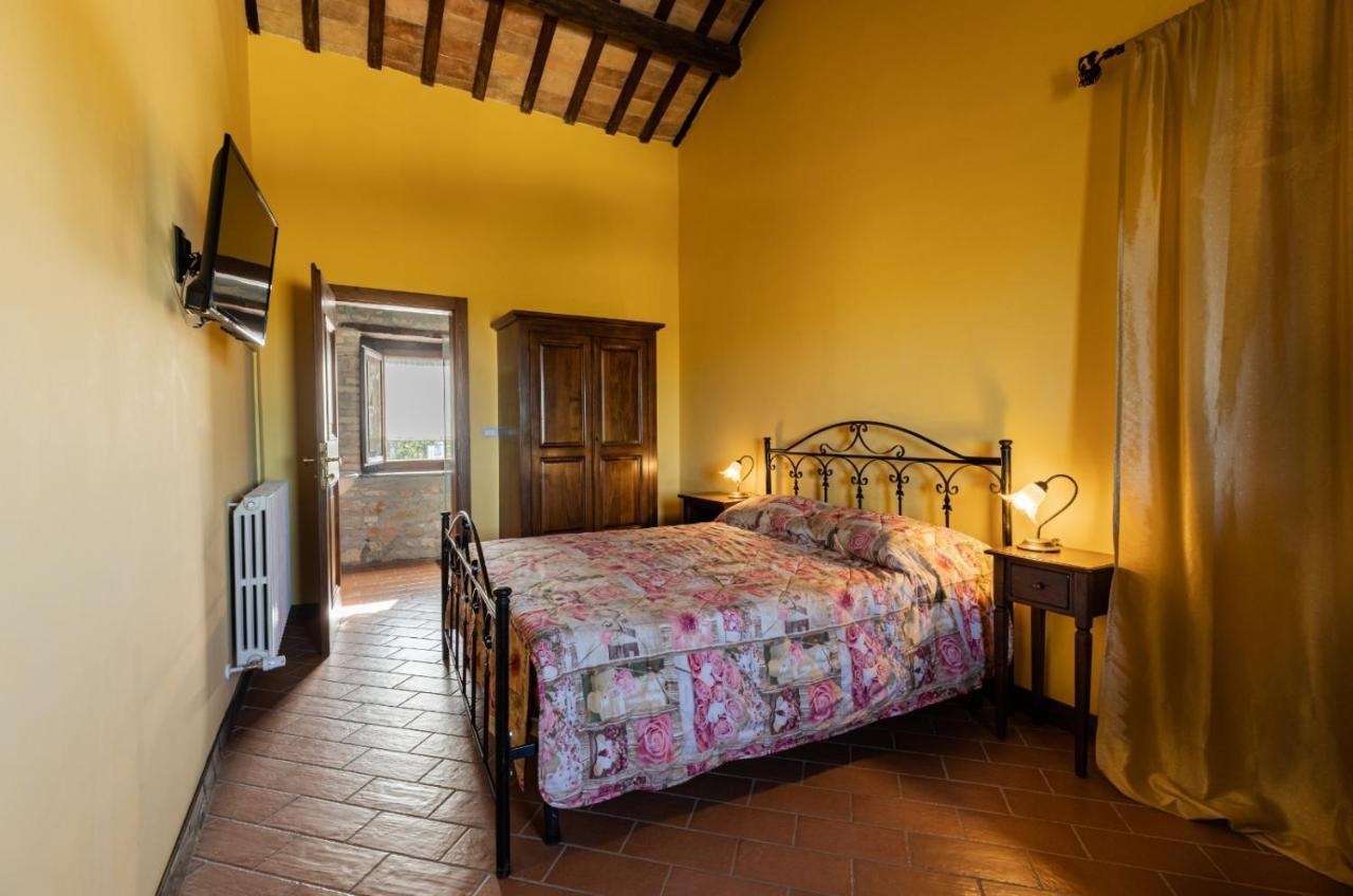 Castello Di Petecciano B&B Mosciano SantʼAngelo Eksteriør billede