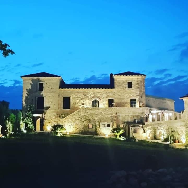 Castello Di Petecciano B&B Mosciano SantʼAngelo Eksteriør billede